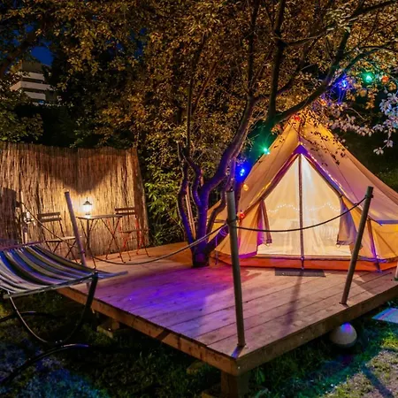 Dragonfly Gardens Urban Glamping Luxury tent Brasov