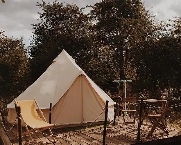 Dragonfly Gardens Urban Glamping Luksusowy namiot Braszów