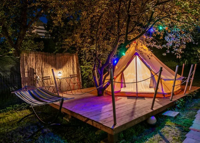 Dragonfly Gardens Urban Glamping Luksusowy namiot Braszów