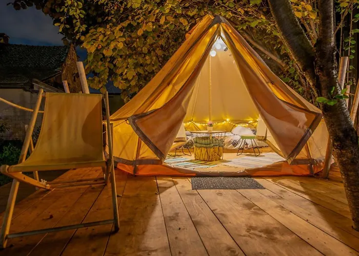 Dragonfly Gardens Urban Glamping Luksusowy namiot Braszów