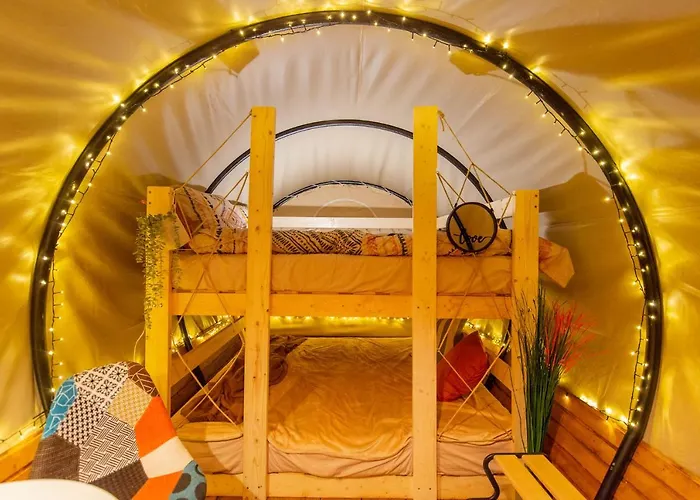 Dragonfly Gardens Urban Glamping