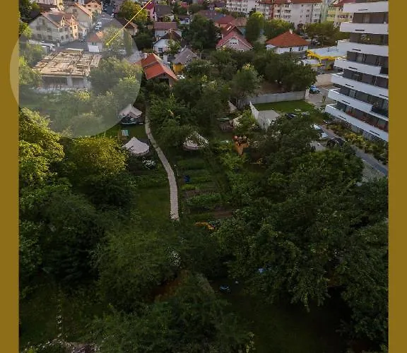 Dragonfly Gardens Urban Glamping * 布拉索夫