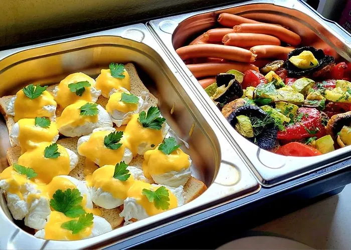 豪华帐篷 Dragonfly Gardens Urban Glamping *